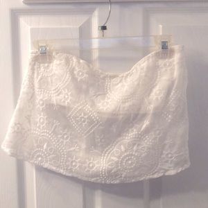 Crop top lace design